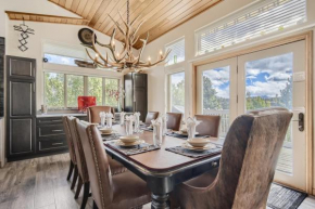 Family Mountain Home, sleeps up to 12, Private Hot Tub! home Silverthorne